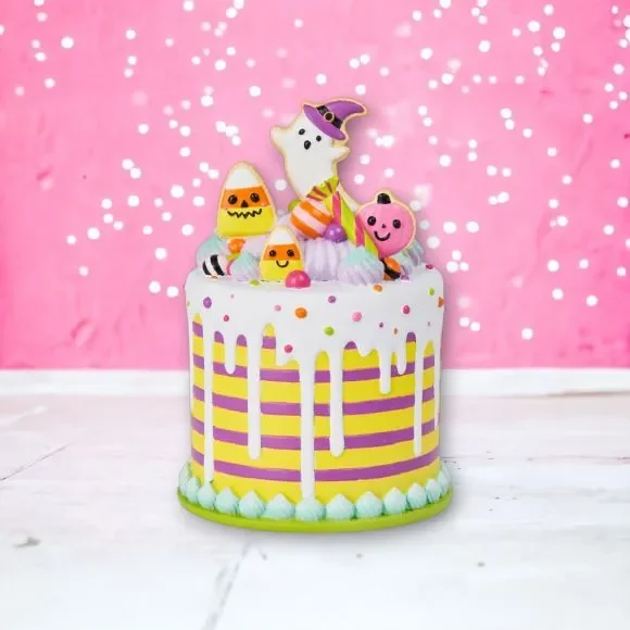8 ” Goulish Goodie Halloween Cake