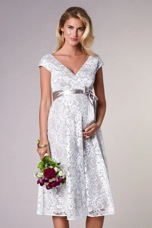 A-line maternity wedding dress