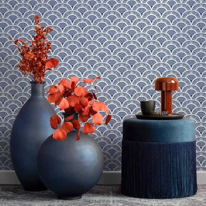 Art Deco Wallpaper With A Japanese Scallop Motif In Blue And White – B686