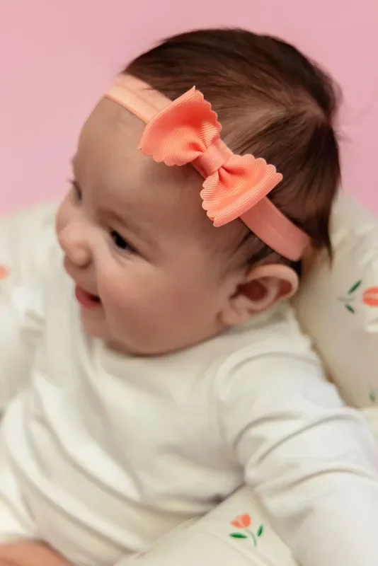 Bitty Scalloped Bow – Headband – 2.5 “