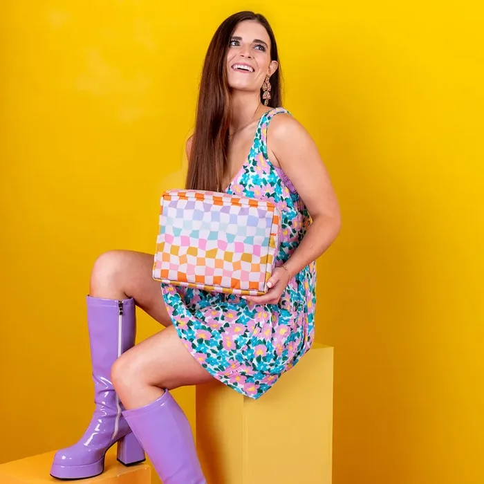Busier Bee – Carnival Checkers