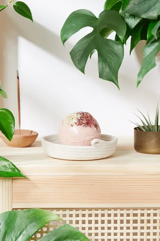Butter Me Up Organics Surprise Crystal Bath Bomb – Natural Bath Soak with Hidden Gem