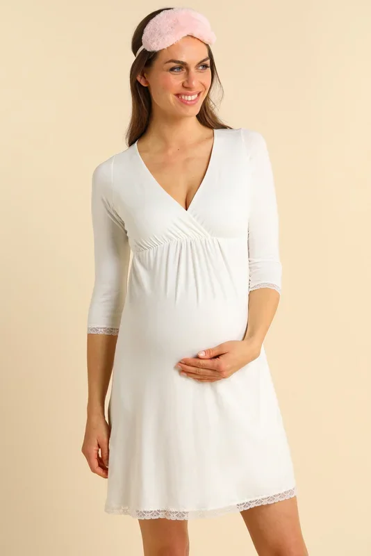 Cache-Coeur maternity and nursing nightgown with lace, ecru