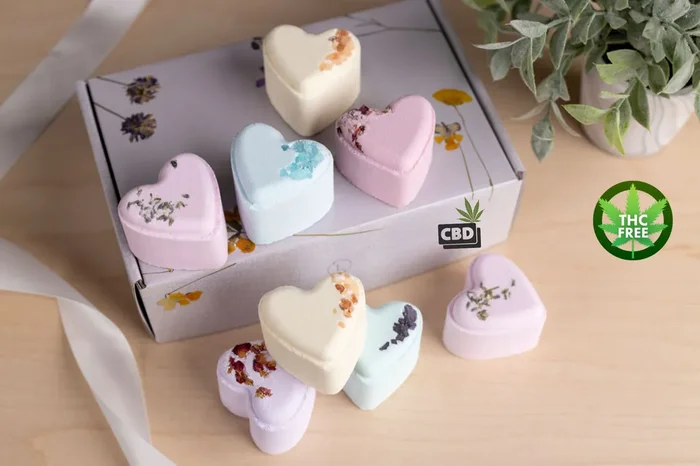 Cbd – 8 Bath Bombs Set – Perfect For A Relaxing Mother’s Day Bath