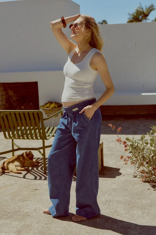 Claudia Elastic-Waist Denim Look Pant – Medium Blue