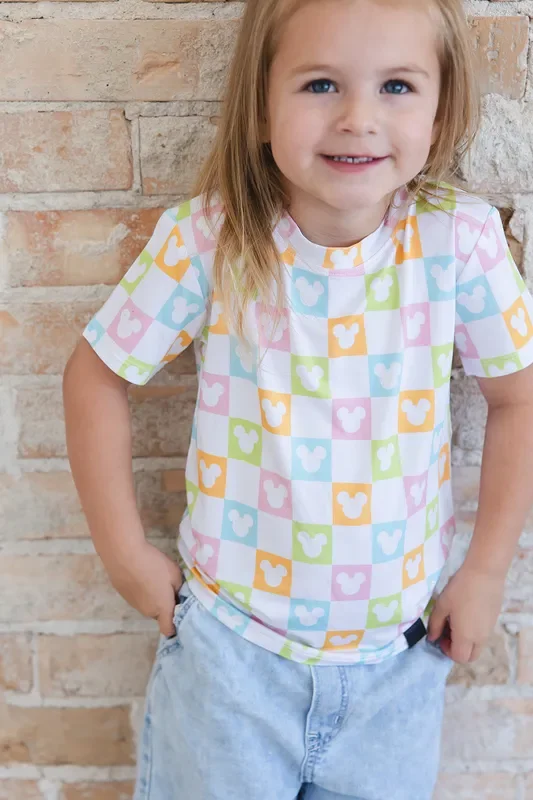Clubhouse Cabana – Everyday Tee