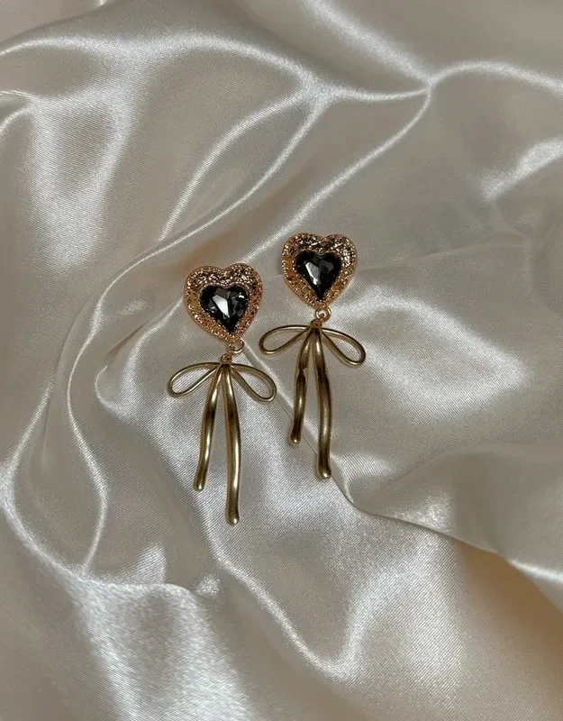Cottage Queen Earrings