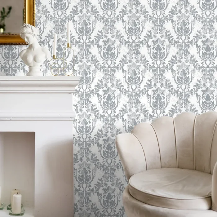 Damask Wallpaper With A Vintage Scroll Motif In Grey And White – D949