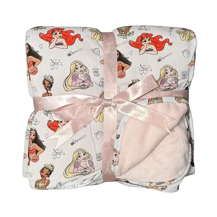 Doodle Princess (ribbed) – Plush Blanket