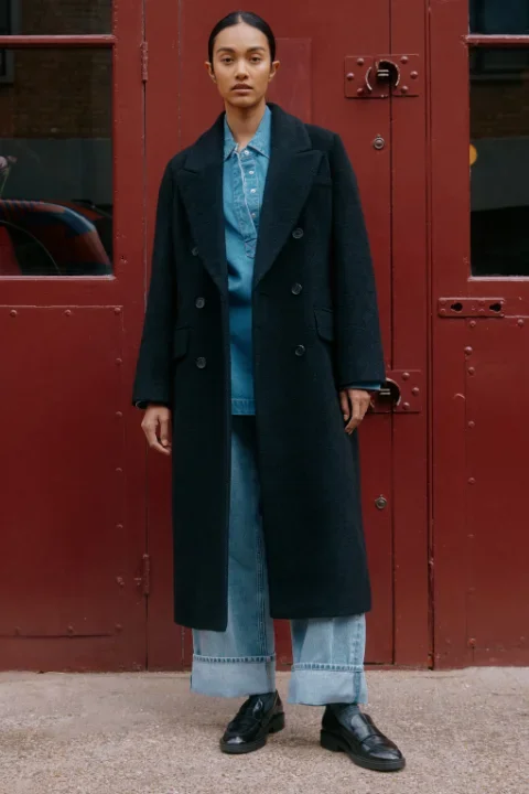Double-Breasted Coat – Black