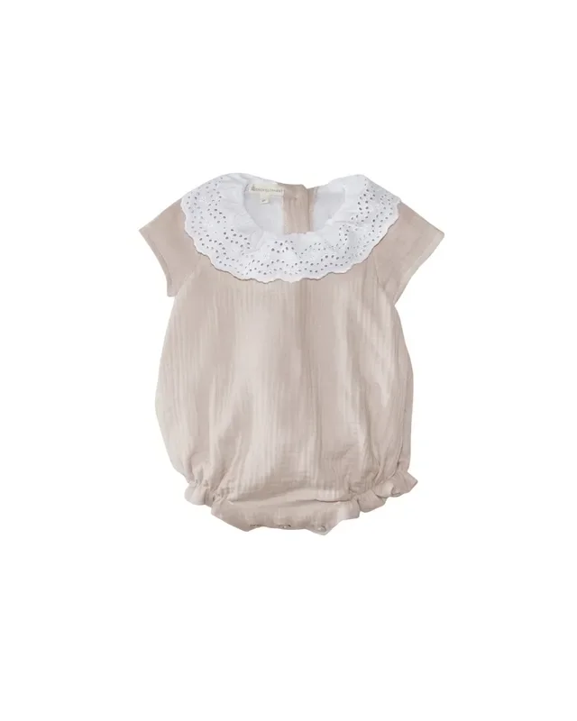 Emilia Romper