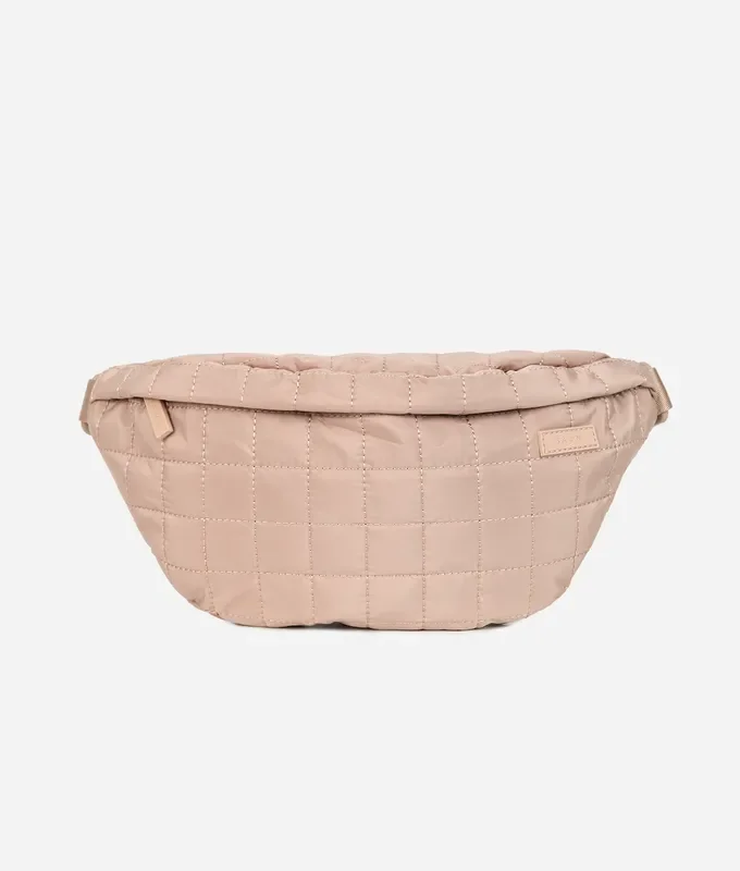 Fawn Design The Quilted Fawny Pack in Beige