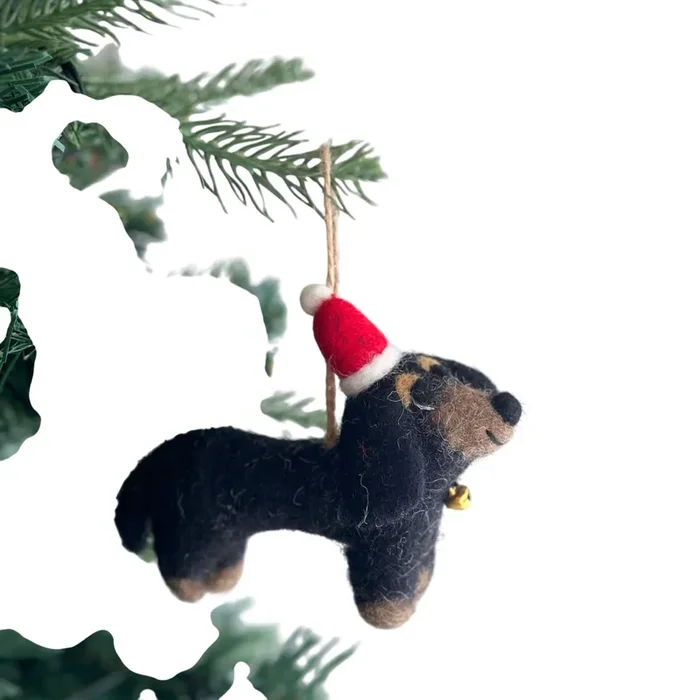 Felt Ornament – Dachshund Dog With Christmas Hat