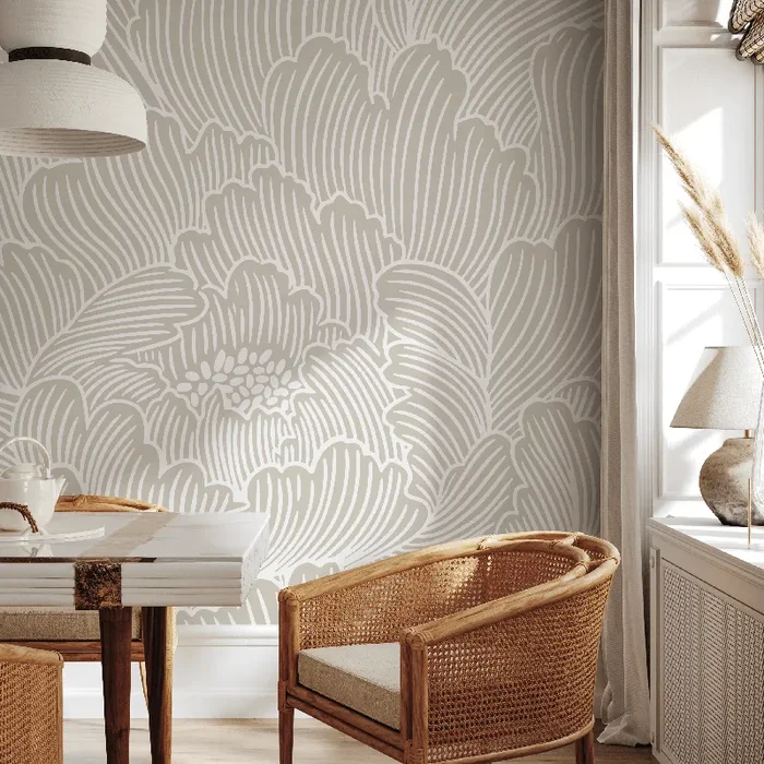 Floral Wallpaper With A Large Peony Line Art Motif In Beige And White – C922
