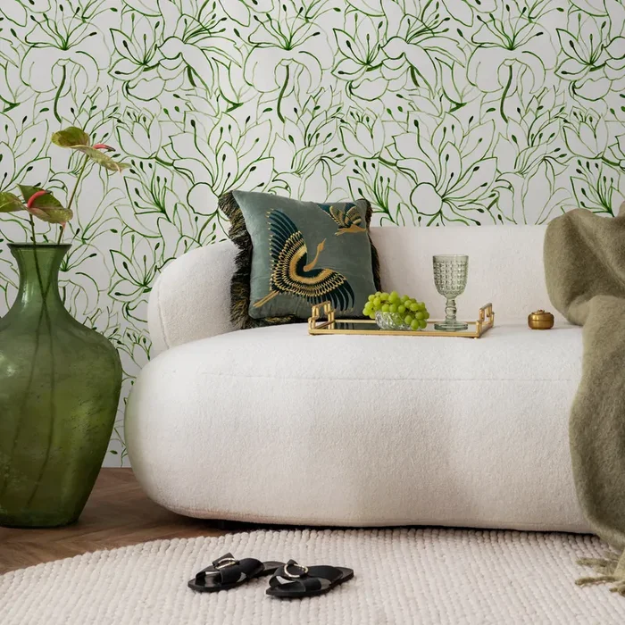 Floral Wallpaper With A Watercolor Lily Line Art Motif In Green – C852