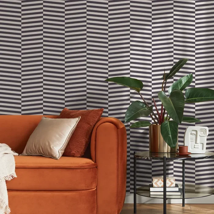 Geometric Wallpaper With An Optical Shifting Stripe Motif In Dark Gray And Beige – D996