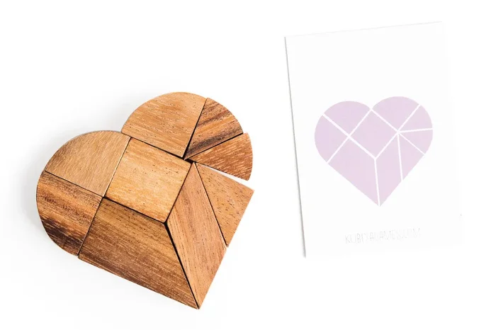 Heart Tangram – Two Sets With 57 Challenge Cards