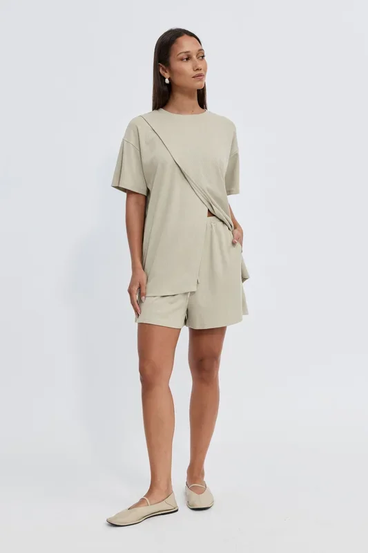 Ivy Waffle Longline Wrap Tee – Sage