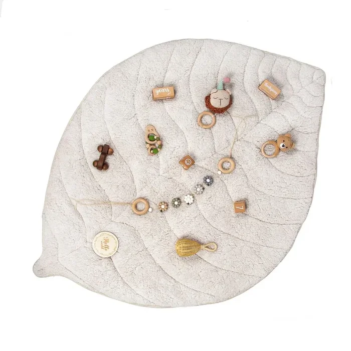 Leaf Shaped Sherpa & Cotton Baby Playmat – Pearl