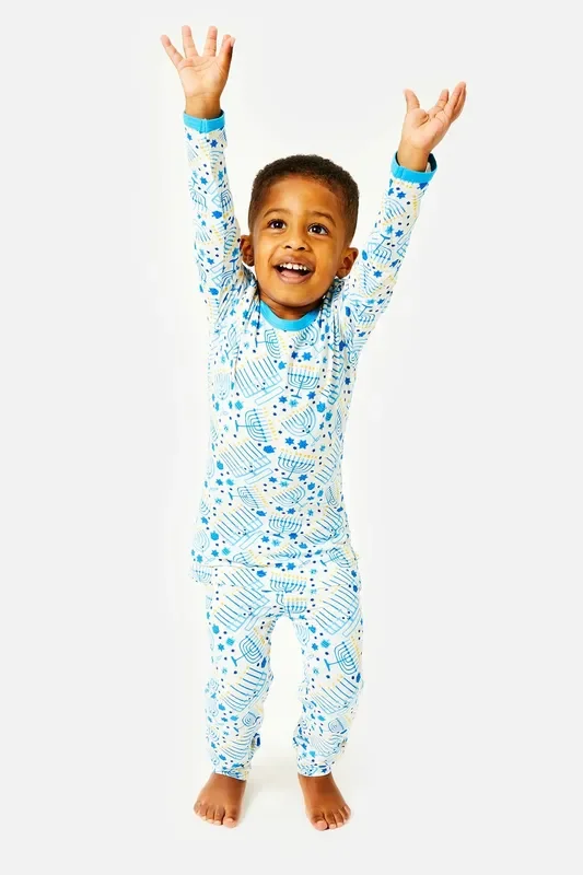 Long Sleeve Pajama Set – Menorahs