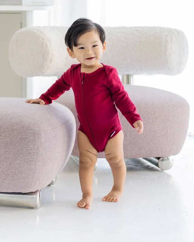 Long Sleeve Zipper Bodysuit In Maroon