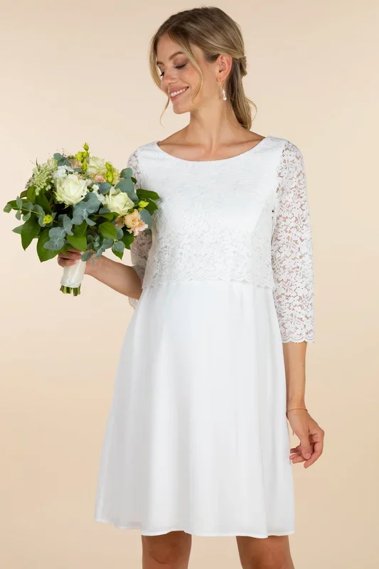Maternity and breastfeeding wedding dress with 3/4 sleeves, ivory