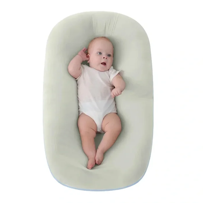 Moon – Baby Lounger – 9m+ (Green)