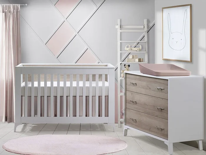 Natart Metro 2 Piece Set – Convertible Crib and 3 Drawer Dresser