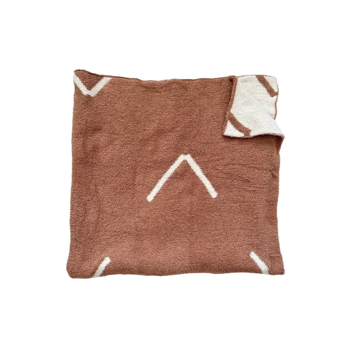 Plush Blanket – Caramel Arrow
