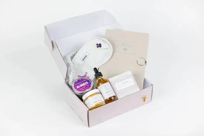 Pregnancy Gift Box, New Mom, Mom To Be Gift Set