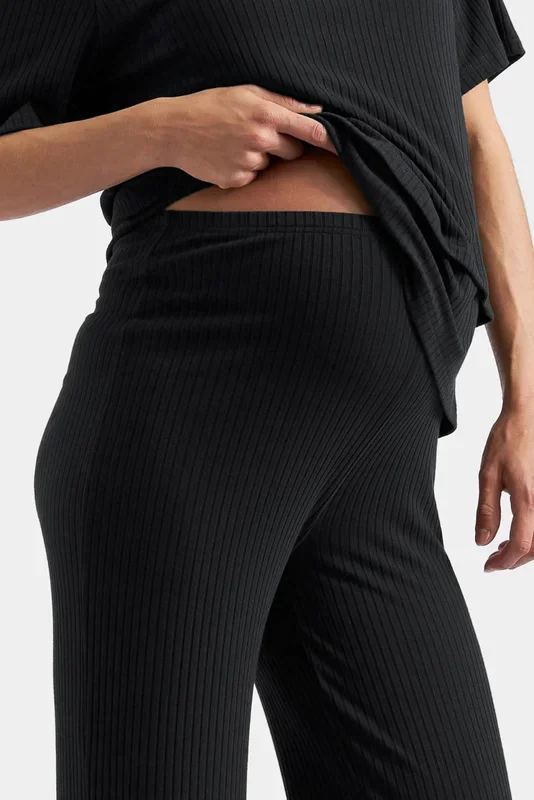 Ribbed loose fit maternity trousers, black