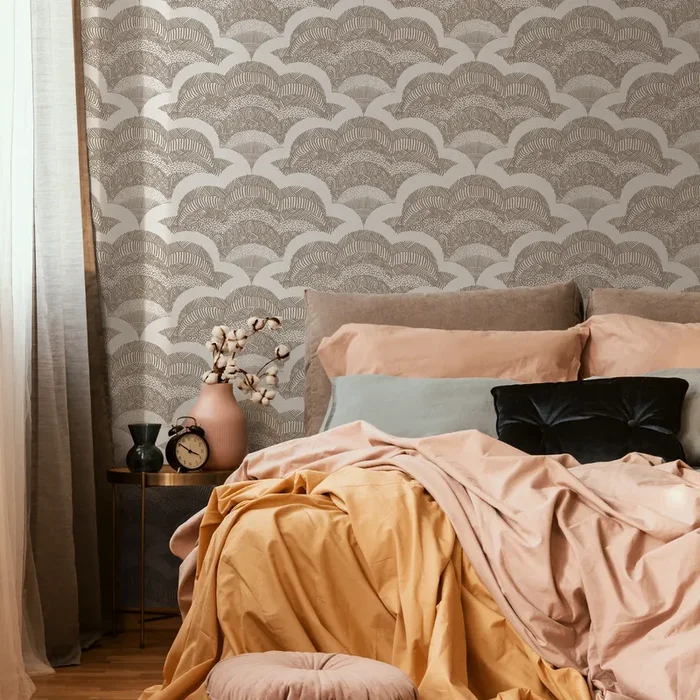 Scallop Wallpaper With Intricate Hand-drawn Textures In Taupe And Cream – C512