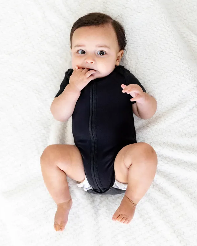 Short Sleeve Zipper Bodysuit In Eclipse, 9-12m