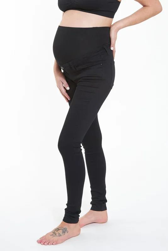 Skinny maternity jeggings with over-the-belly waistband