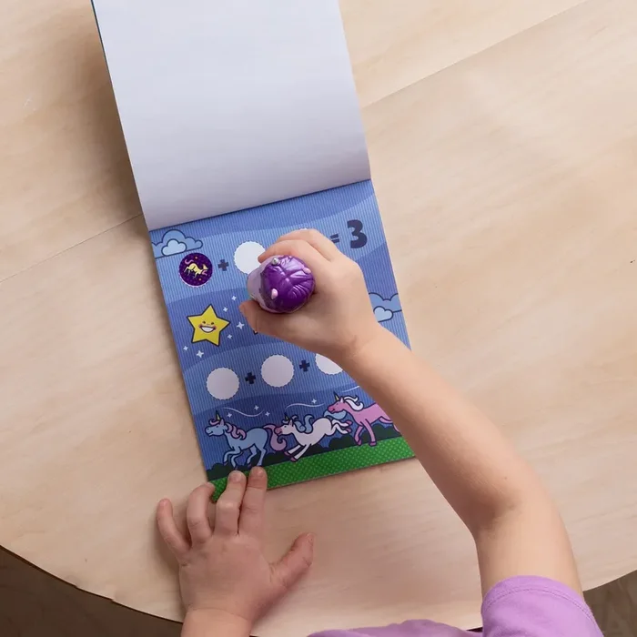 Sticker WOW! Activity Pad & Sticker Stamper – Purple Unicorn