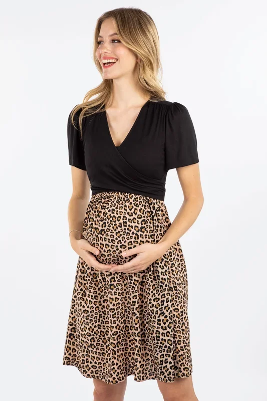 Umstands- und Stillkleid in Wickeloptik Leo Print
