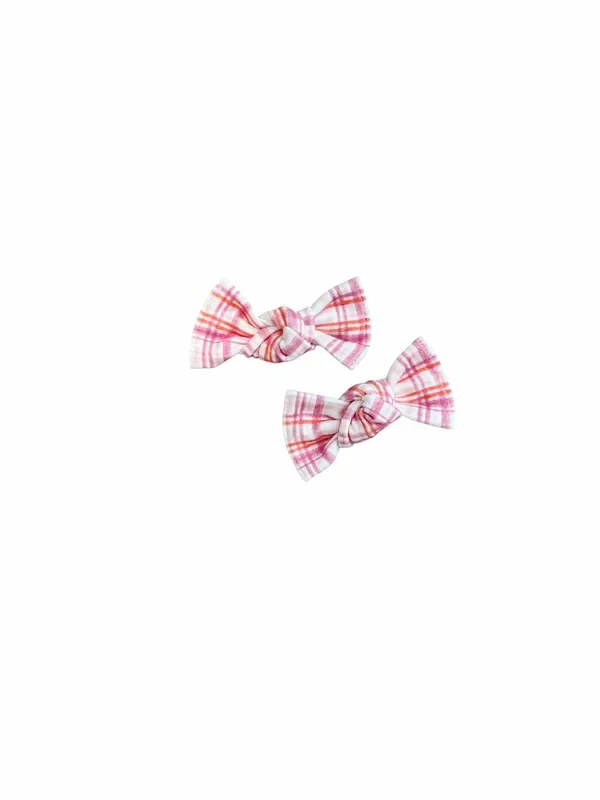 Valentine’s Plaid Knot Bow