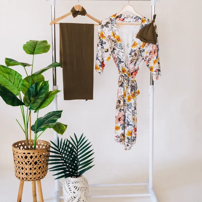 Vintage Floral Maternity Delivery Gown & Olive Green Swaddle