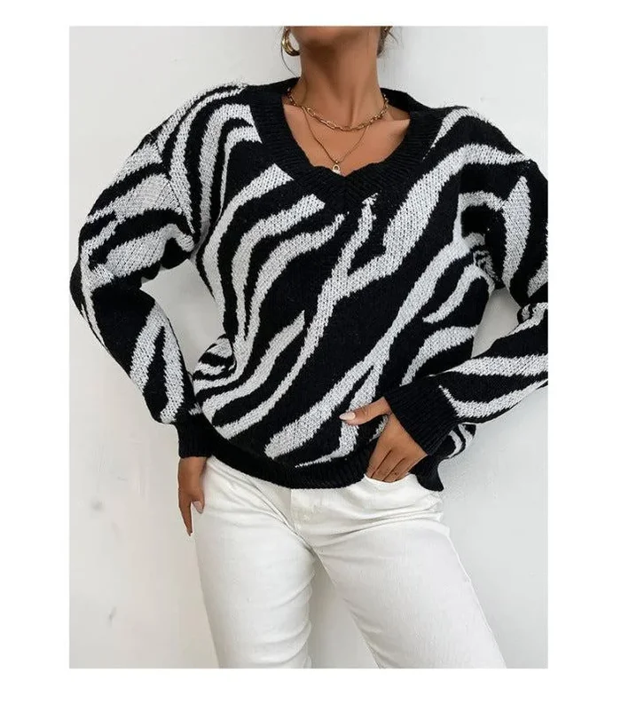 Women’s Zebra Print V-Neck Jumper